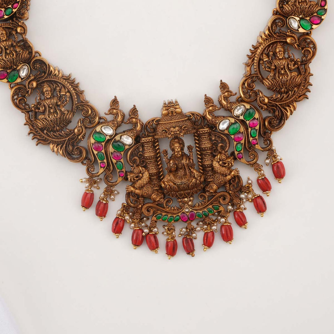 Vanusha Nagas Short Necklace