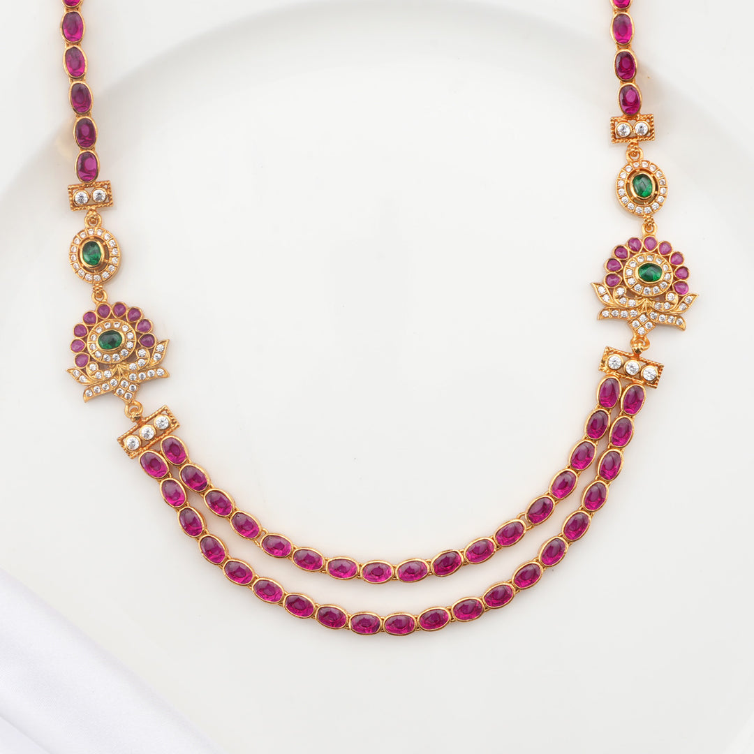 Vaishu Short Necklace