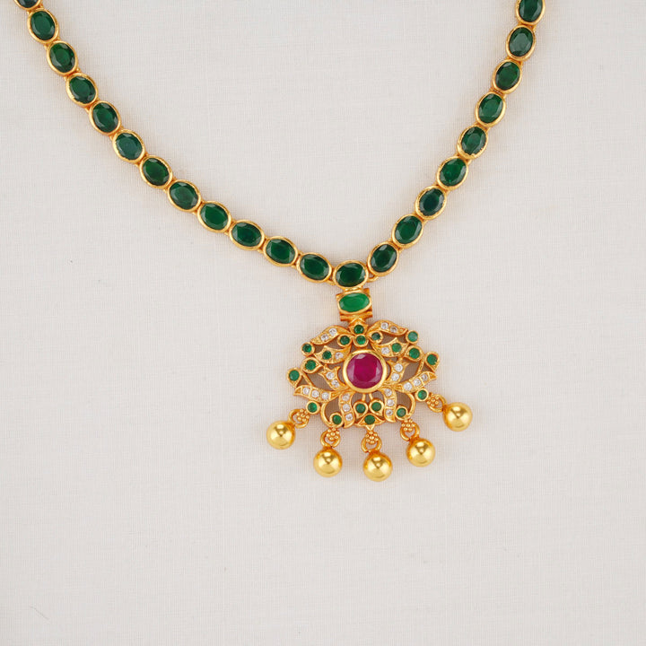 Kanishkha Short Necklace