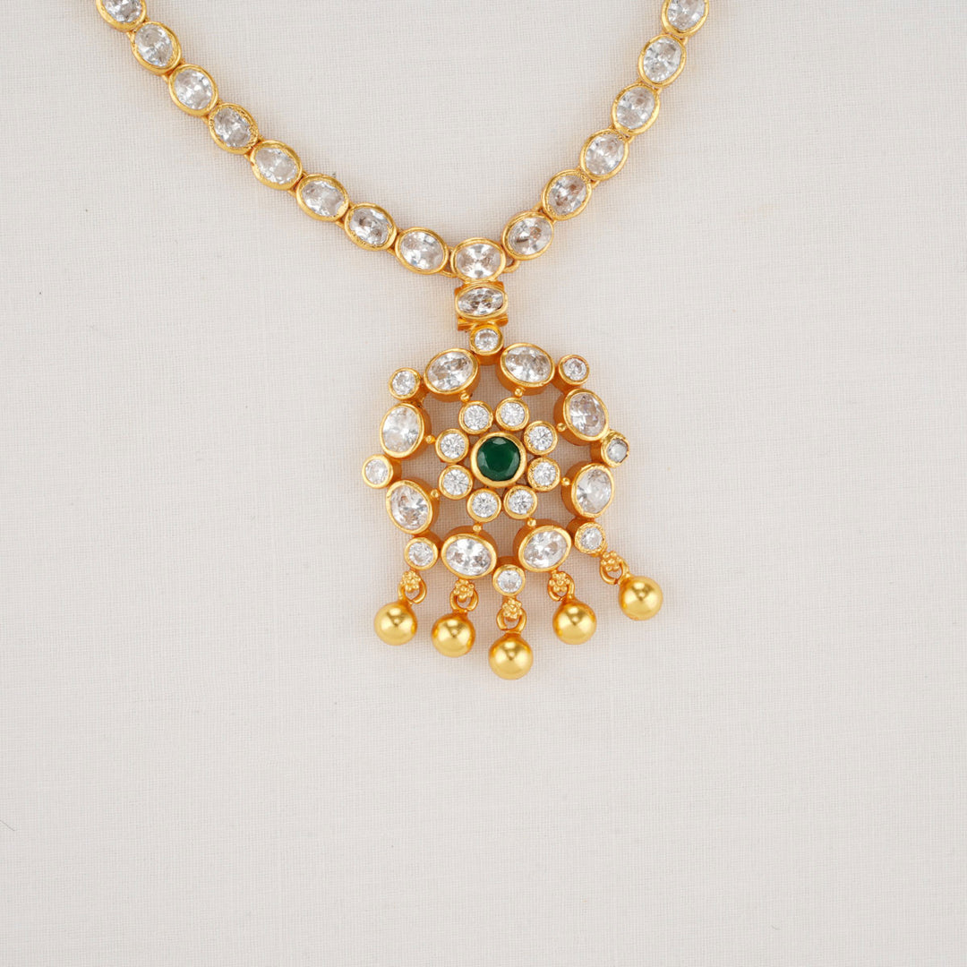 Dharshini Short Necklace