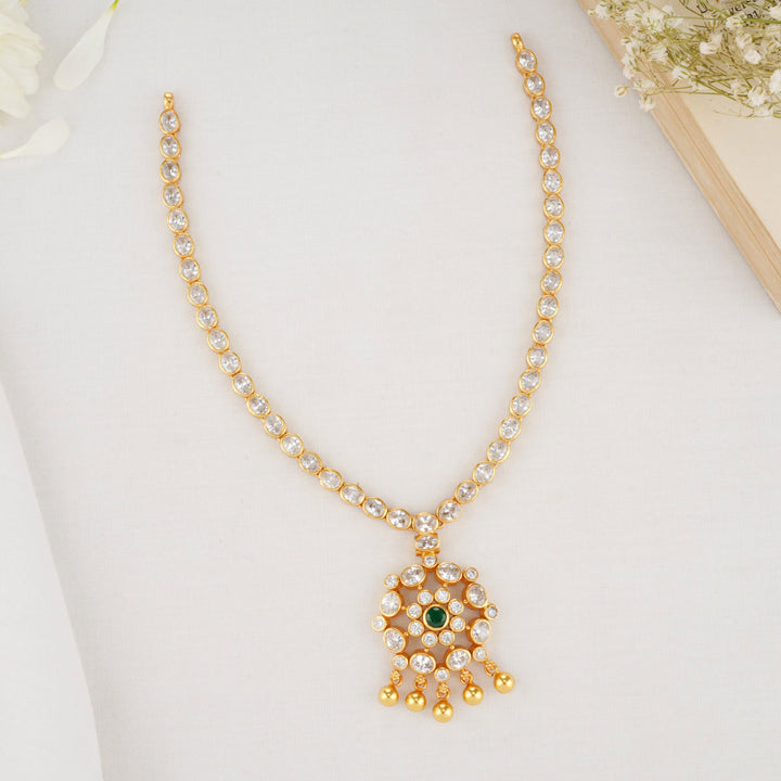 Dharshini Short Necklace