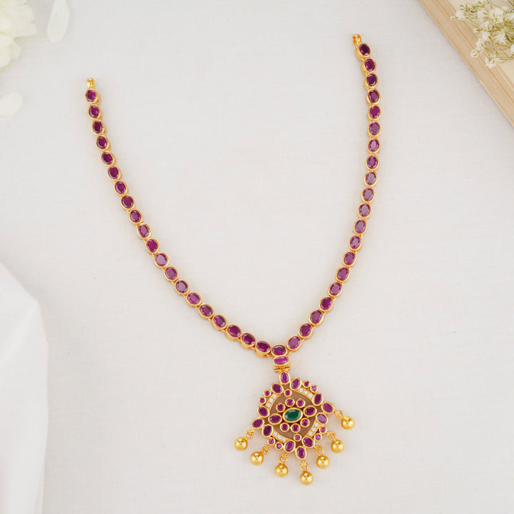 Dheekshi Reversible Short Necklace