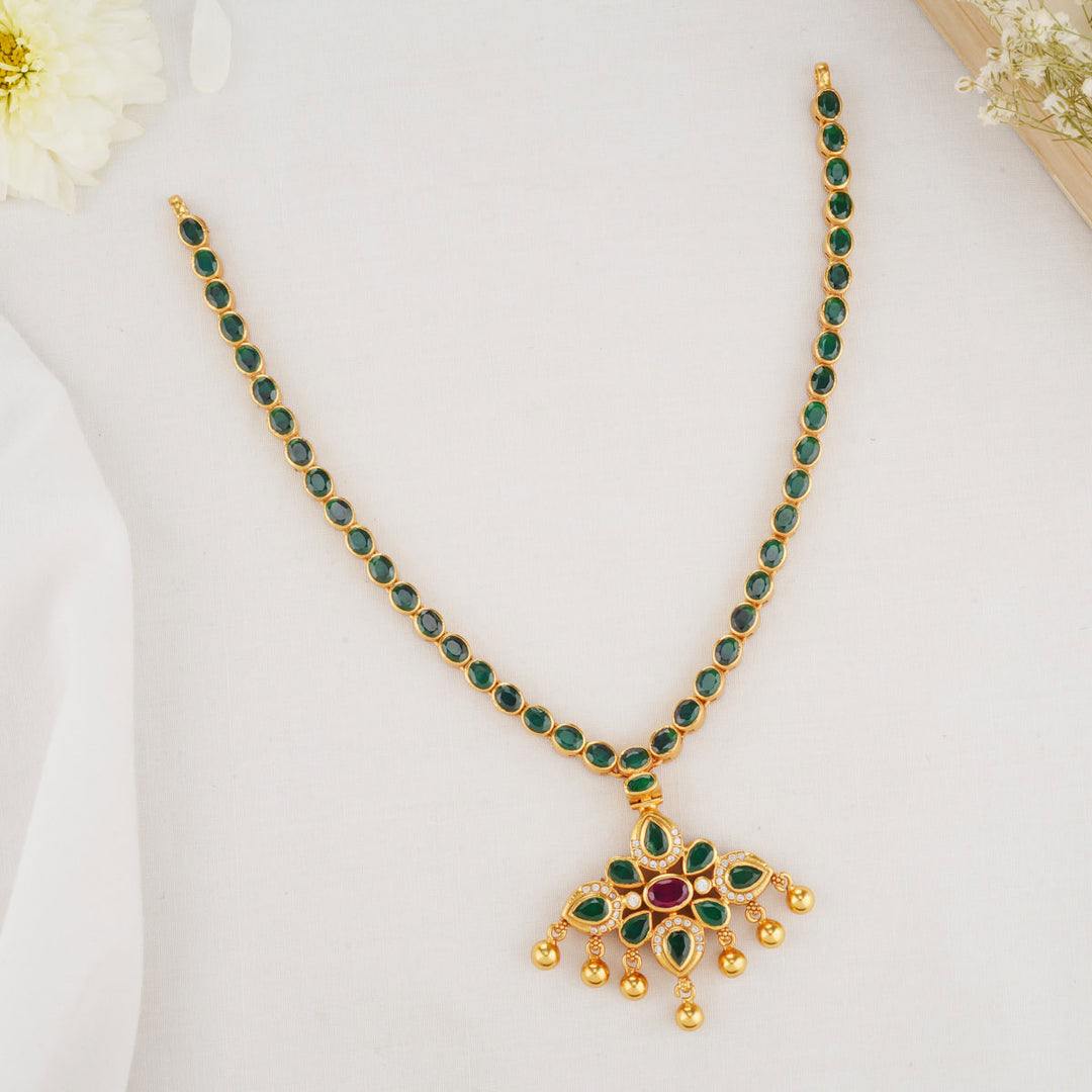 Dhruthi Reversible Short Necklace