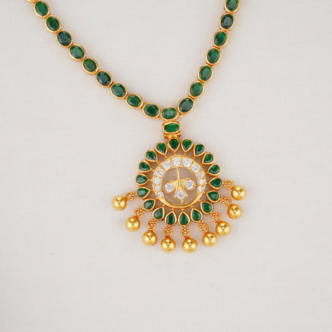 Aaira Short Necklace