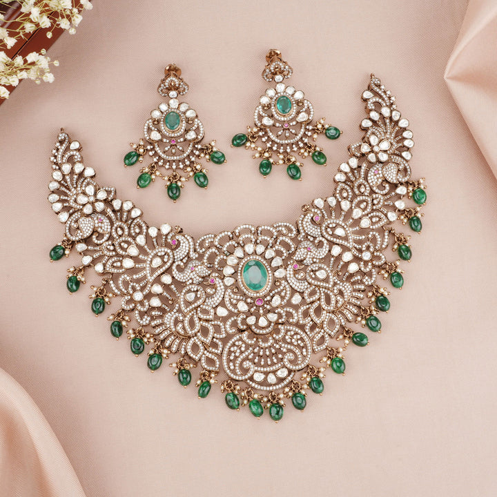 Nivetha Victorian Short Necklace Set