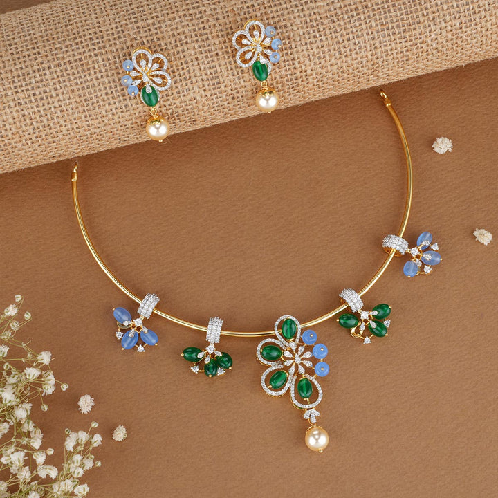 Nalilni Avikam Necklace Set