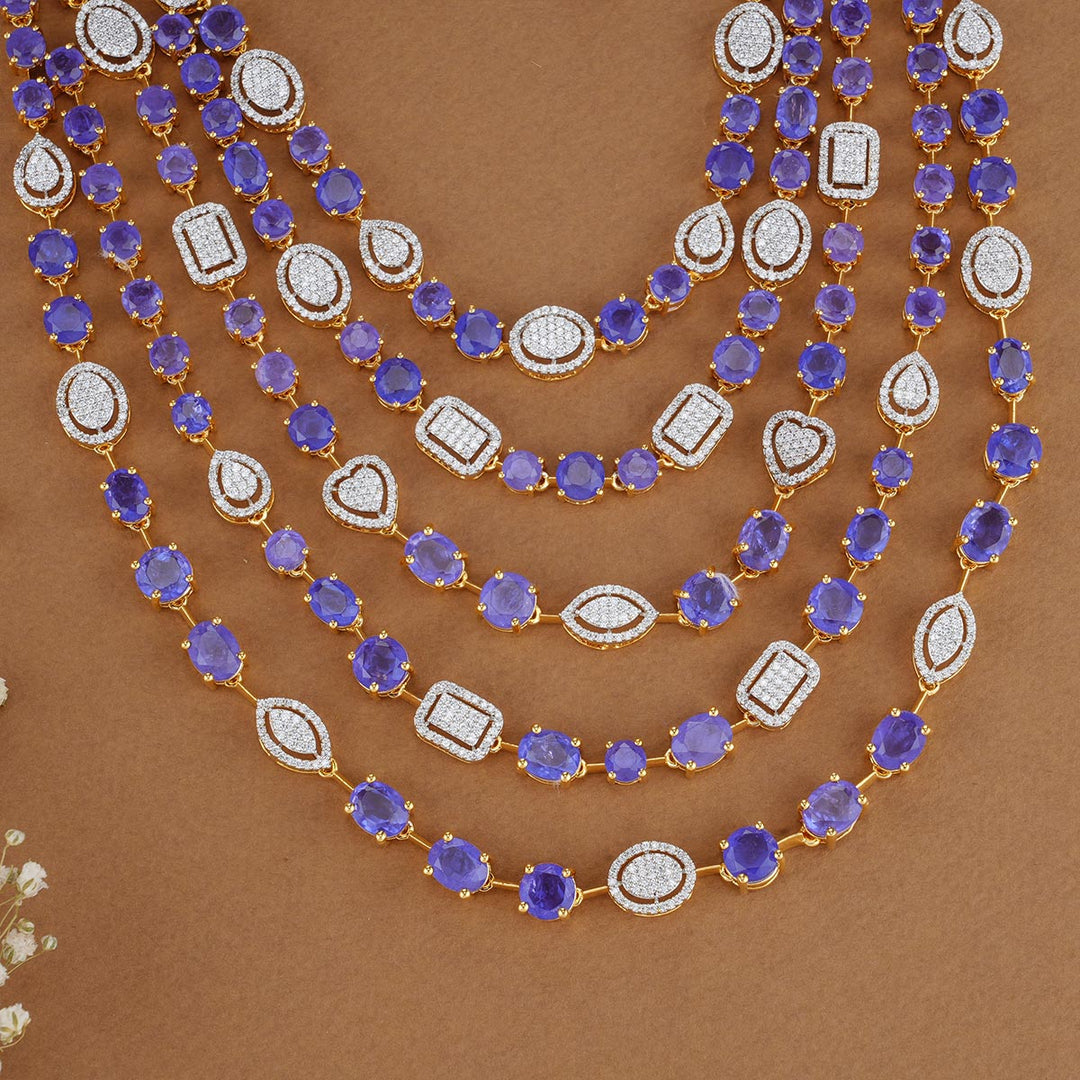 Aarunya Avikam Necklace Set