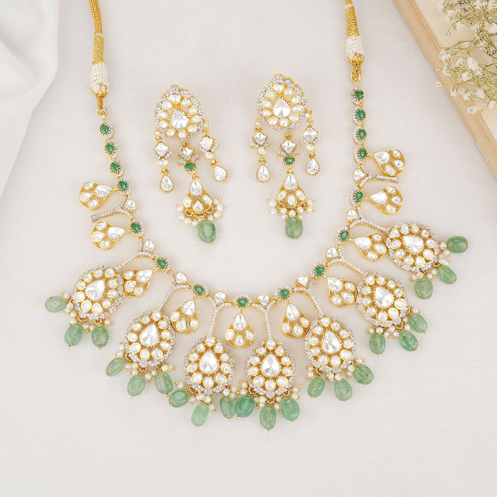 Kanisa Short Necklace Set