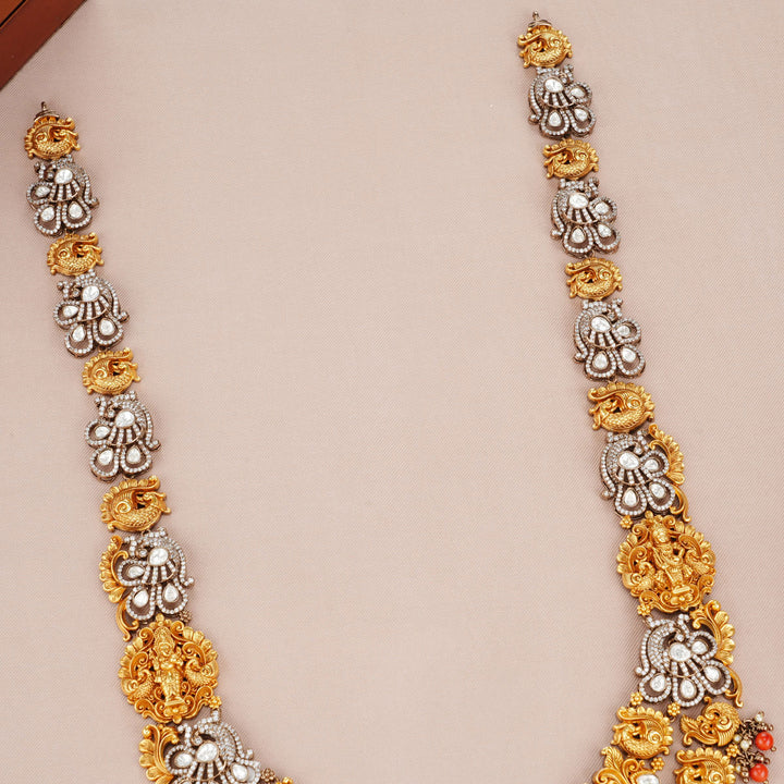 Nalinasri Victorian Long Necklace set