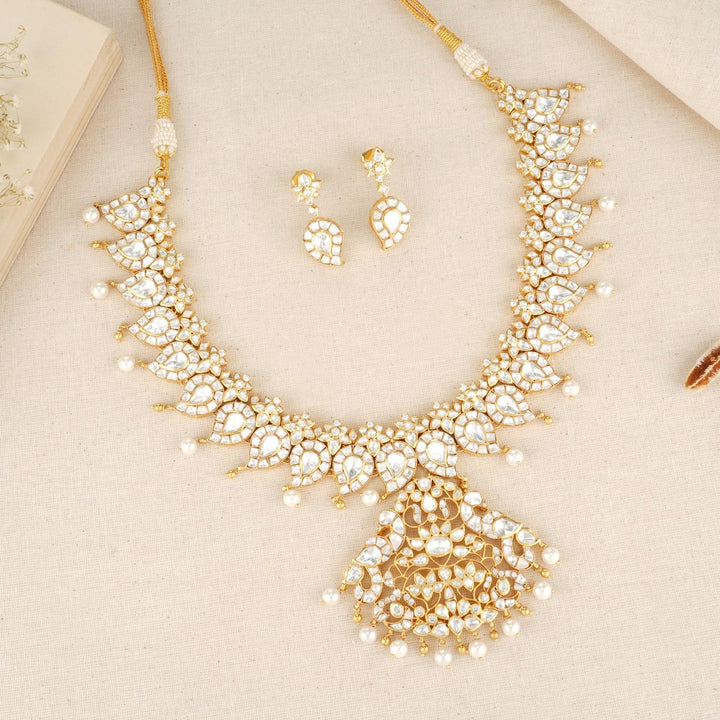 Lakshitha Short Necklace