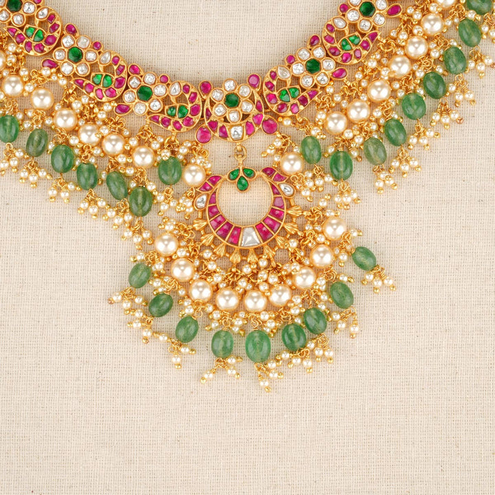 Kavina Kundan Short Necklace