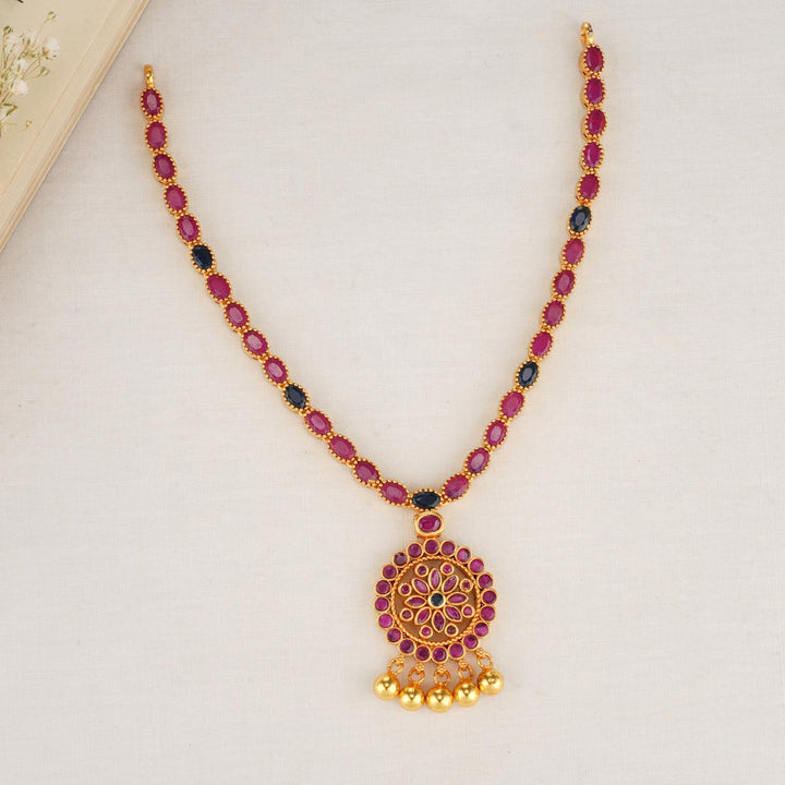 Saritha Short Necklace