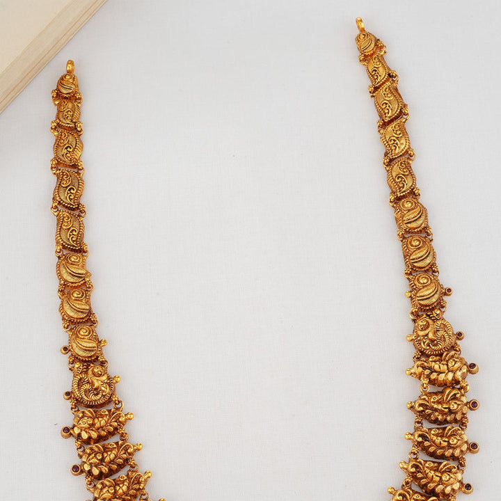 Aadhirai Long Necklace