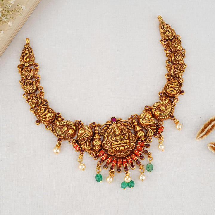 Aaravi Nagas Short Necklace