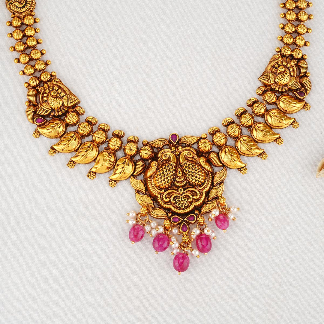 Aarohi Nagas Short Necklace