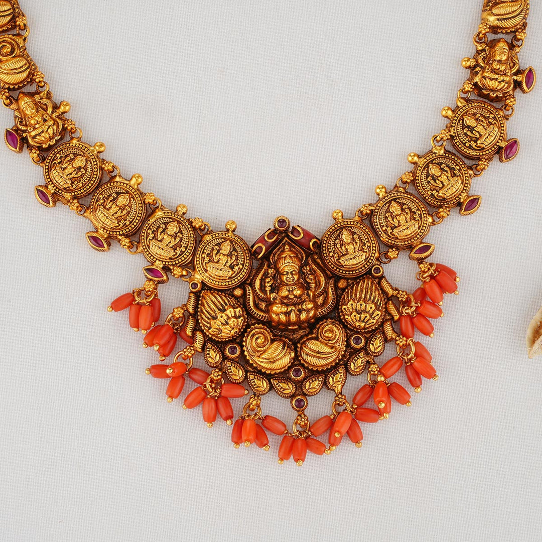 Nishanthi Nagas Short Necklace