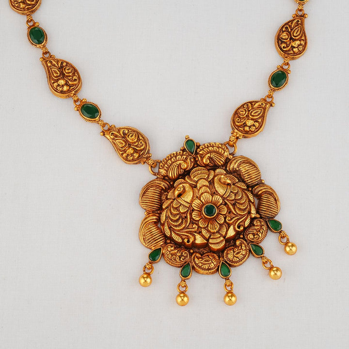 Kanisha Nagas Short Necklace