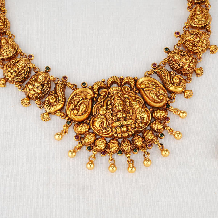 Nikisha Nagas Short Necklace