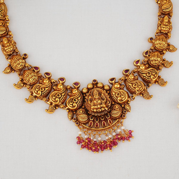 Lathikha Nagas Short Necklace