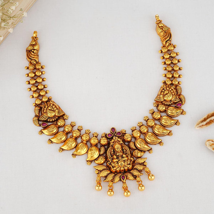 Aruna Nagas Short Necklace