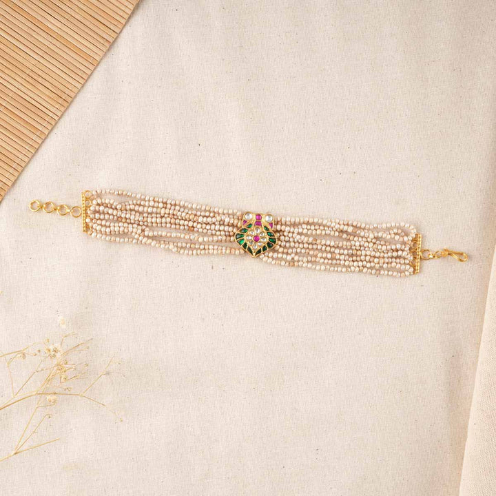 Mashina Kundan Bracelet