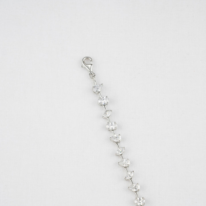 Lavish Chain Bracelet