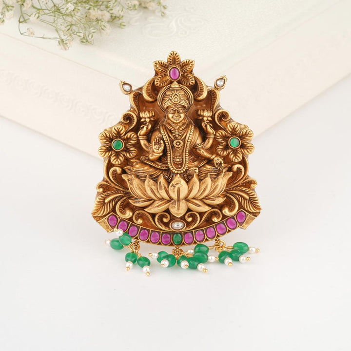 Rema Nagas Pendant