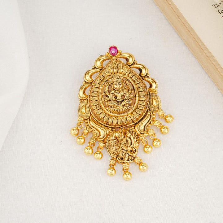 Aadhvini Nagas Pendant