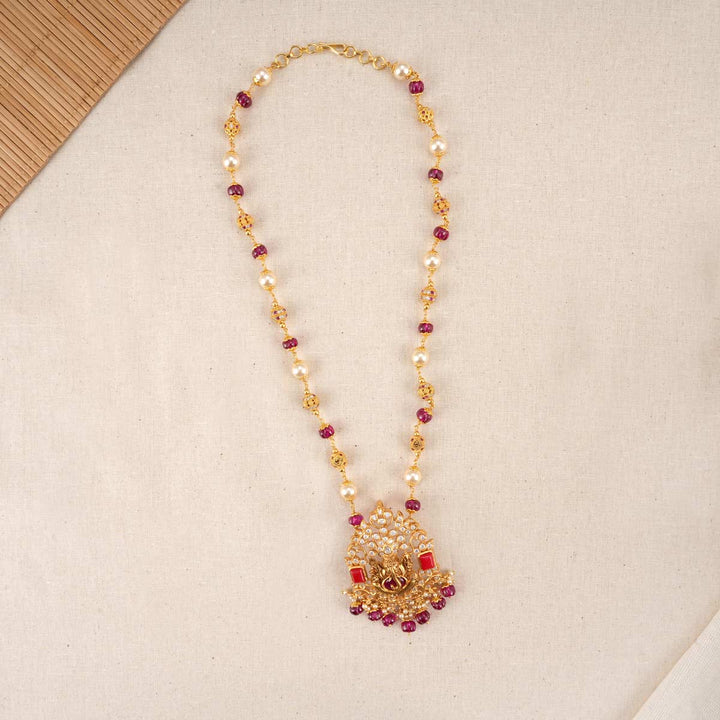 Elegance Beaded Chain with Pendant