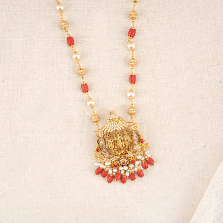 Indira Pendant With Beads Chain