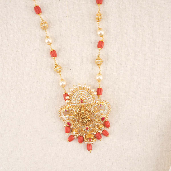 Panisha Pendant with Chain