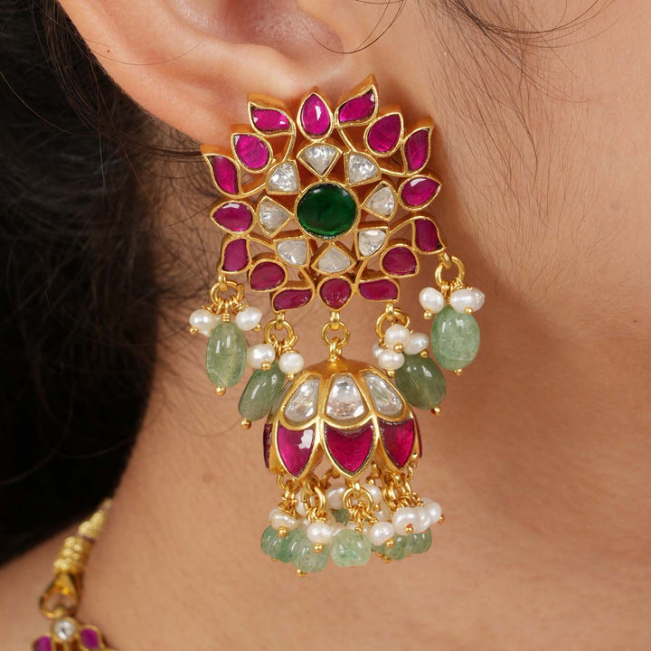 Charvika Kundan Jhumkas