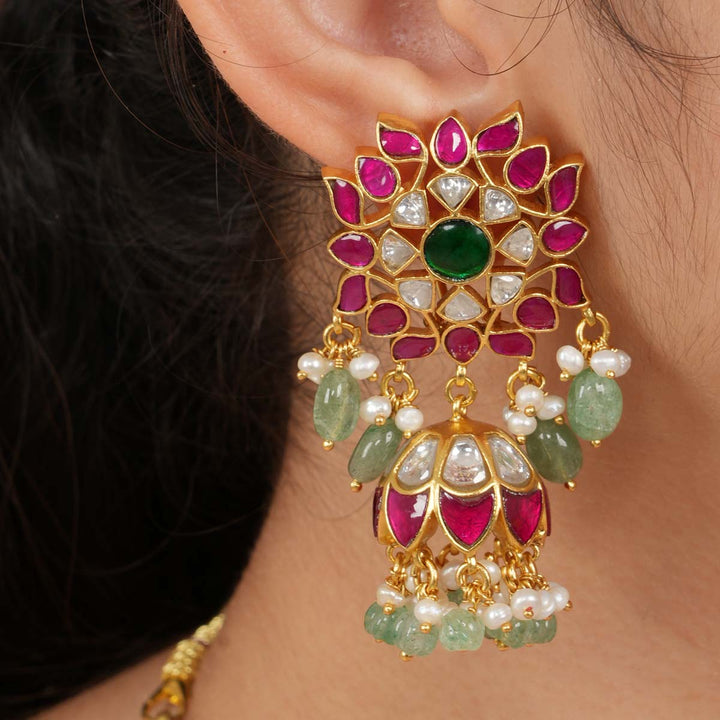 Charvika Kundan Jhumkas