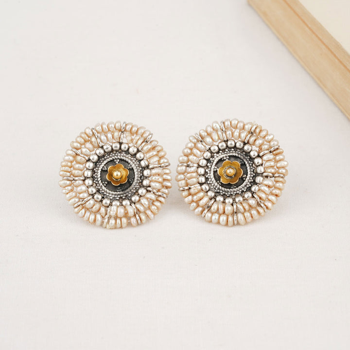 Manishta Oxidised Stud