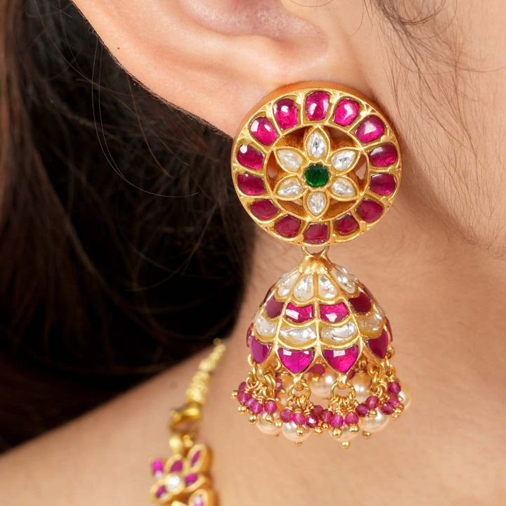 Saaju Kundan Jhumkas