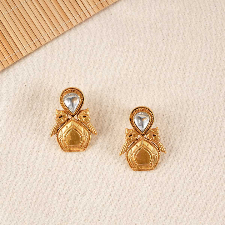 Nirvik Kundan Studs