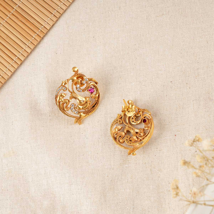 Taniya Kundan Studs