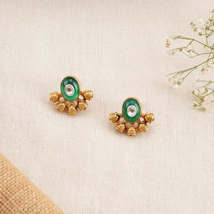 Shaya Kundan Studs