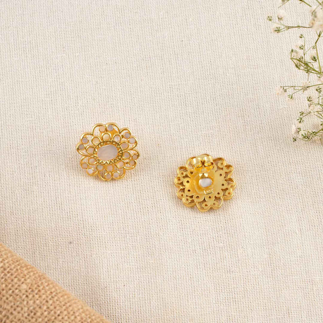 Yalina Kundan Studs