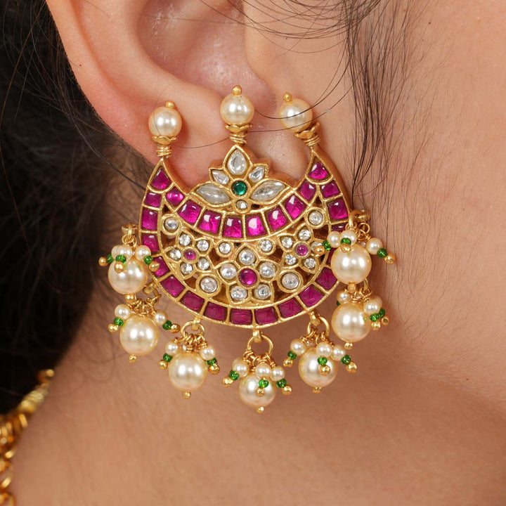 Hariniya Kundan Earrings