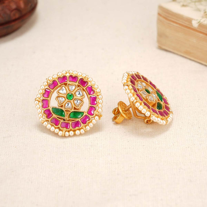 Hridya Studs