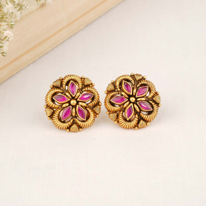 Shweta Nagas Studs