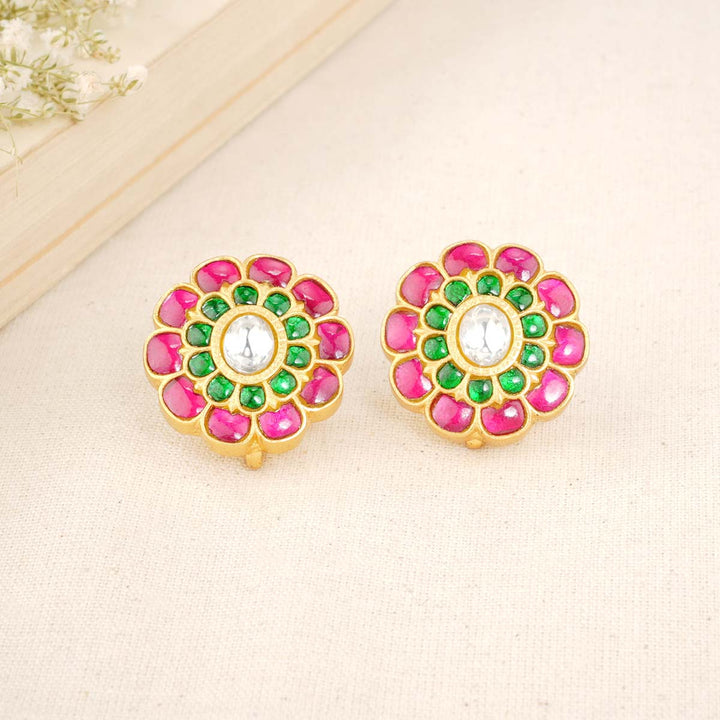 Krishiv Kundan Studs