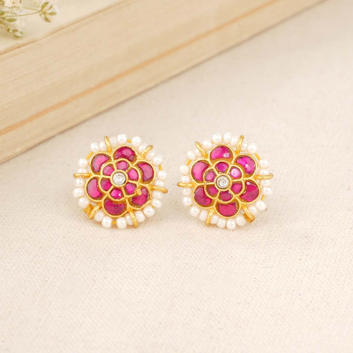 Harishma Kundan Studs