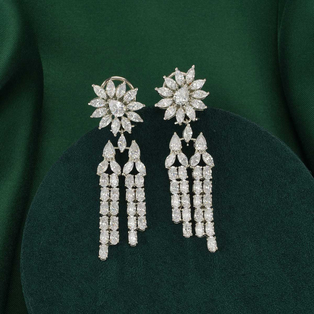 Navani Long Earrings