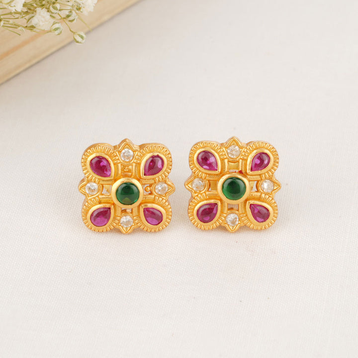 Saisha Stone Studs