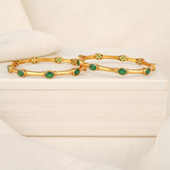 Dahila Stone Pair Bangle