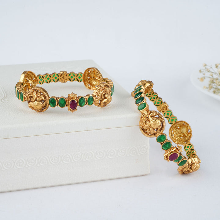 Mahira Nagas Pair Bangle