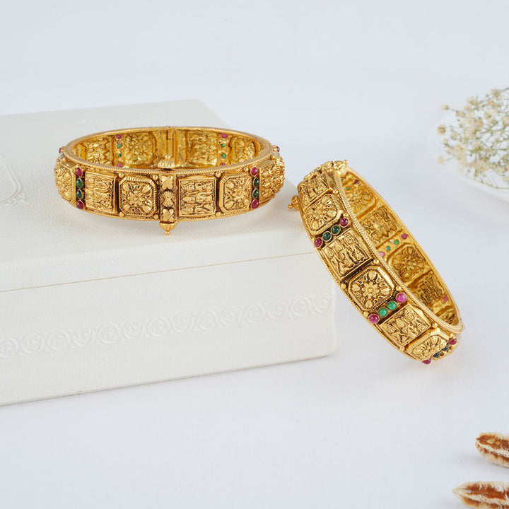 Mahik Nagas Pair Bangle