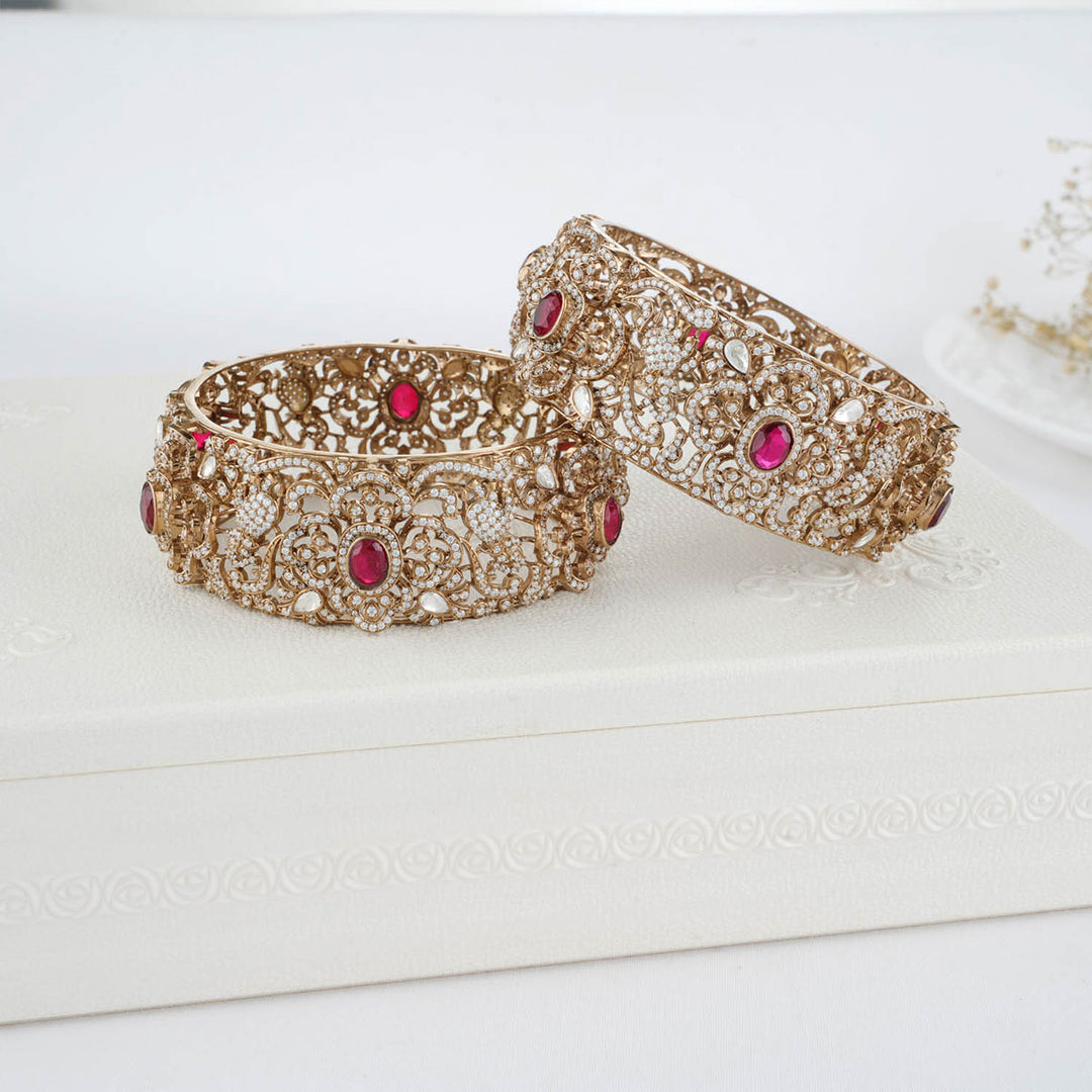 Aadhani Victorian Pair Bangles